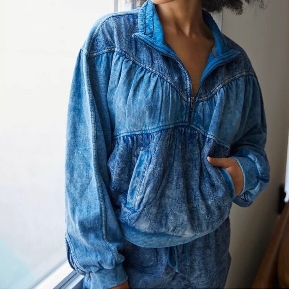 Urban Outfitters Sweatshirt Out From Under Phoenix Quilted 1/2 Zip UO Blue Large - Picture 1 of 14
